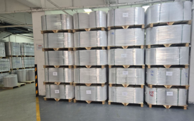 Packaging Manufacturer vs Distributor: What’s the Difference?